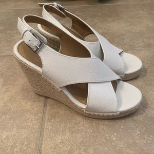 White wedges